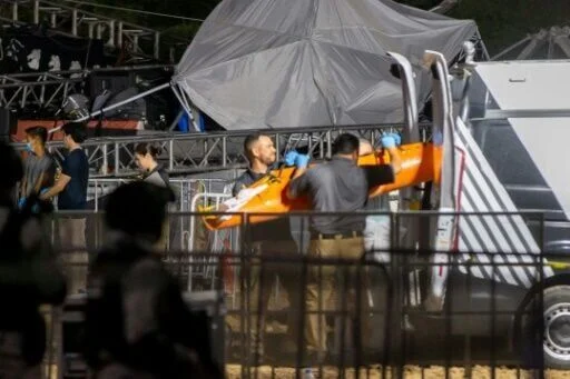 Stage Collapse at Mexican Campaign Rally Claims At Least 9 Lives